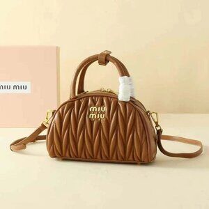 Miu Miu Women's brown Classic Pleated Bag